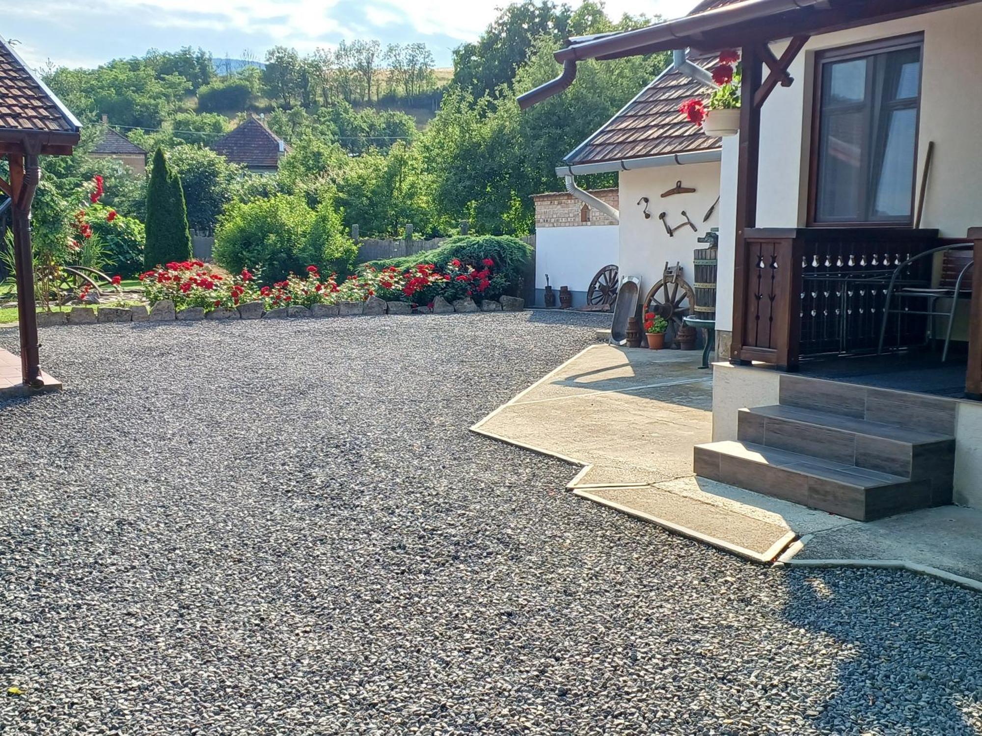 Kazsimer Vendeghaz Erdohorvati Exterior foto